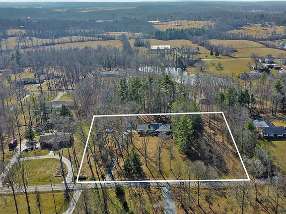 3rd image of 642 Mimosa Ln