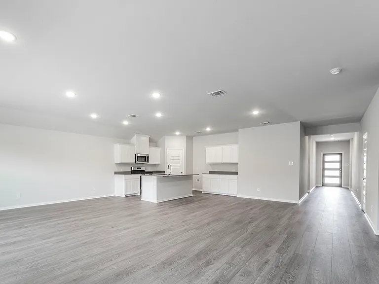 540 Brook View Dr — Photo 2