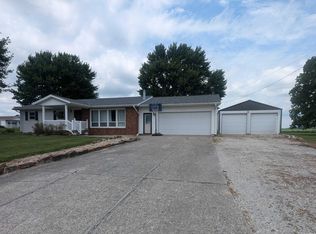 12798 E 150 N, Loogootee, IN 47553