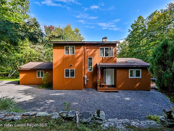 5th image of 458 Begley Road