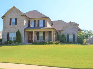 1564 Breckenridge Dr, Hernando, MS 38632