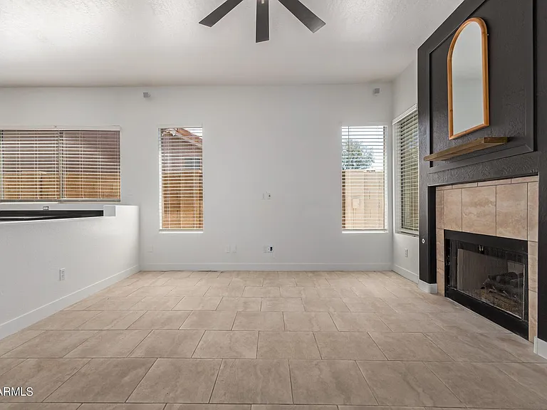 4327 E Sands Dr — Photo 9