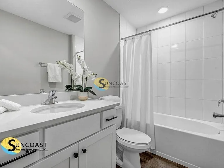 1522 Yelford Cir #201 — Photo 8