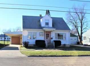 503 W South St, Morrison, IL 61270