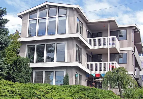 1408 10th Ave W #4 Photo 1