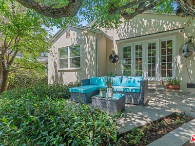 2170 Willetta St, Los Angeles, CA, 90068