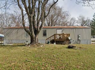 16 Eastwood Dr, Eldon, MO 65026