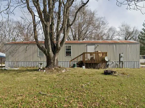 16 Eastwood Dr, Eldon, MO 65026