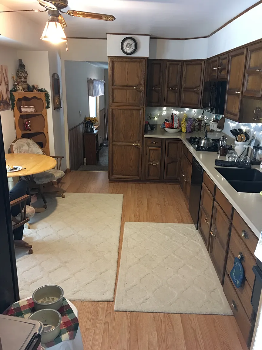 910 Arlon Rd photo 1
