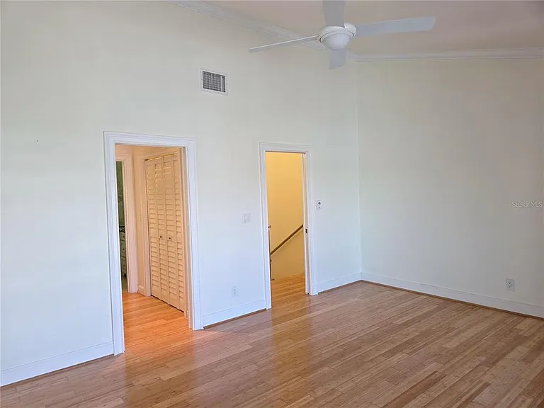 11820 Capri Cir S — Photo 21