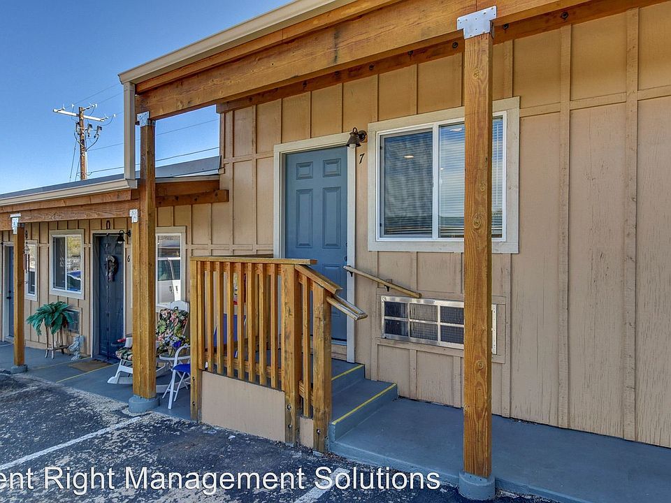 2nd image of 1141 E Gurley St #6