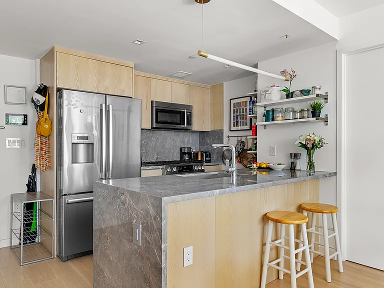 567 Ocean Ave #A208 — Photo 3
