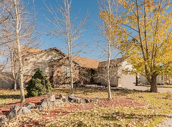 4th image of 733 Barn Wood Dr