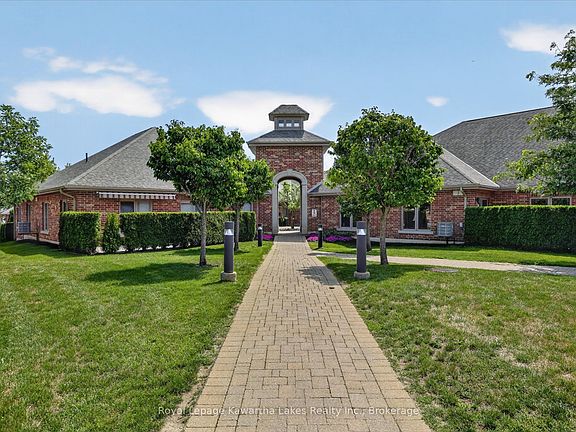 2nd image of 35 Green Arbour Way #7