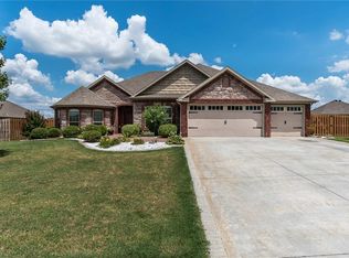 3400 SW Windy Way Ave, Bentonville, AR 72713