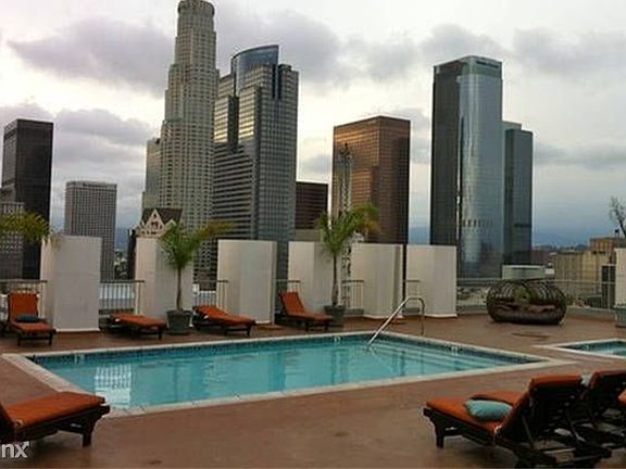 5. HouseStay Furnished Monthly Housing