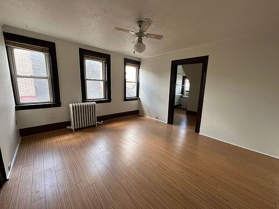 2nd image of 221 Gross St APT 5