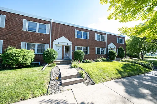 2050 Montreal Ave Photo 1