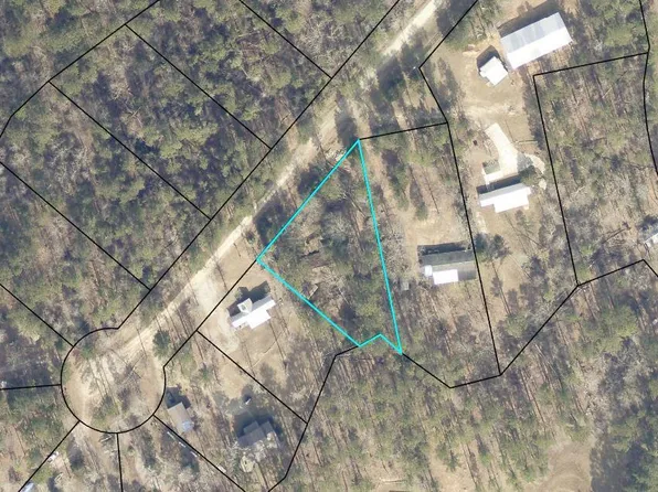 1072 Chickasaw Ln, Lincolnton, GA 30817