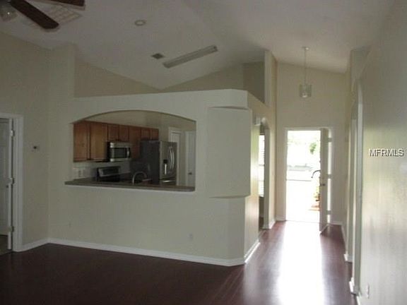 2nd image of 137 Brushcreek Dr
