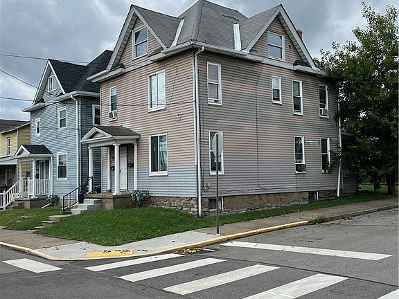 3rd image of 450 Jefferson St