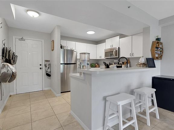 3rd image of 8304 Key Royal CIR #1723