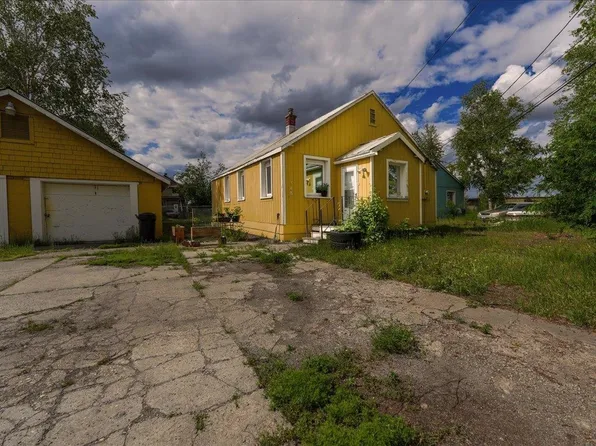 348 Driveway St, Fairbanks, AK 99701