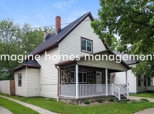 1534 Winchester Ave, Lakewood, OH 44107