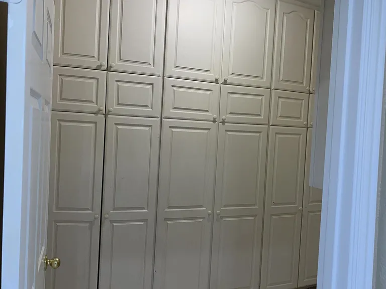 18716 Greenside Dr — Photo 13