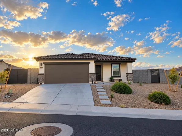950 LOGAN Way, Wickenburg, AZ 85390