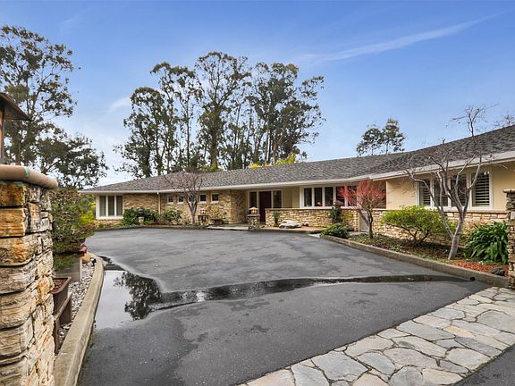 4th image of 18030 Saratoga Los Gatos Rd