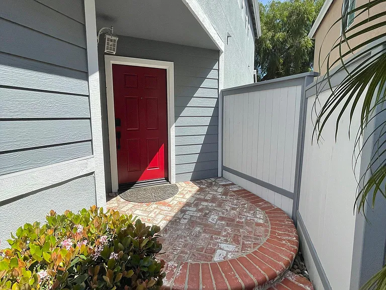 1706 Freeport Ter — Photo 14