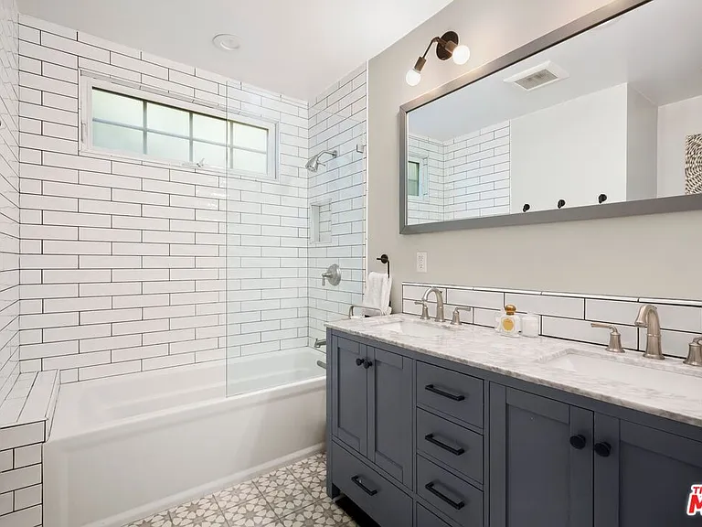 1722 Maltman Ave — Photo 7