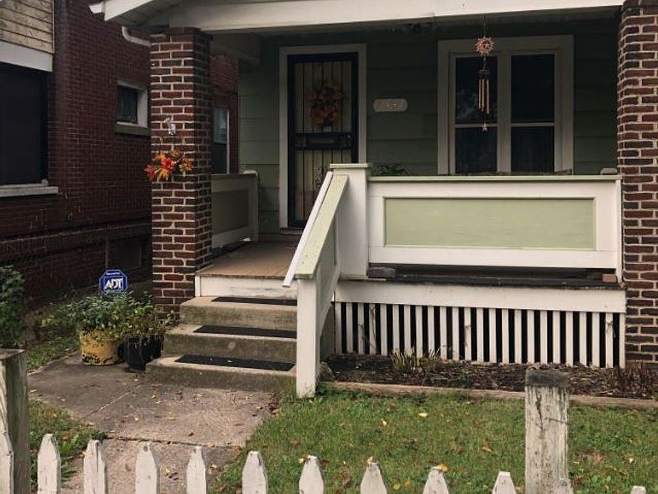 1st image of 1347 N 6th St