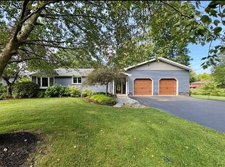 362 Latonka Dr, Mercer, PA 16137