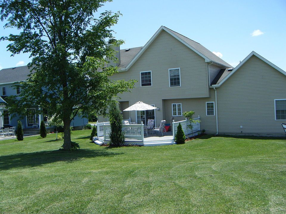 2nd image of 140 Ben Bar Cir