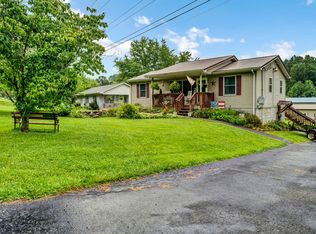 297 Hyatt Ln, Morehead, KY 40351