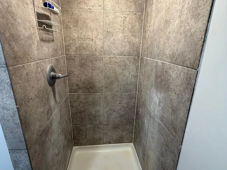 3300 Princeton Ave — Photo 8