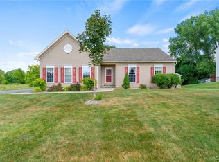 118 Horizon Dr, Chittenango, NY 13037