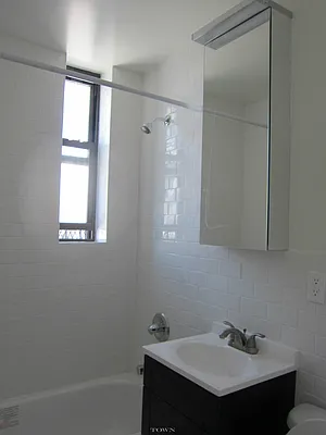 Rented by Town Residential | media 17