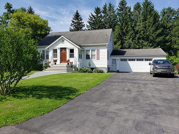 House Garage & Drive