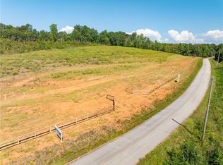 2 Hood Rd, Easley, SC 29640