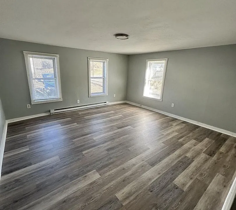 14 Bridge Ct #16