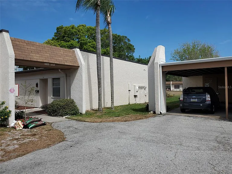 1400 Arrowhead Cir W — Photo 15