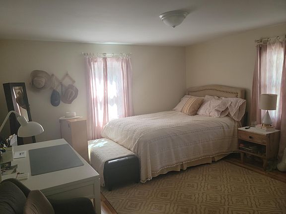 Could fit kind size bed