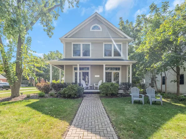 1103 Hazel Ave, Deerfield, IL 60015