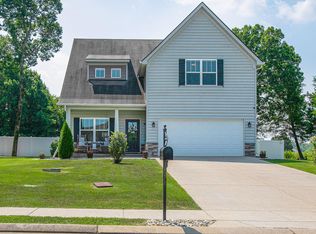1009 Bluecreek Cir, Murfreesboro, TN 37129