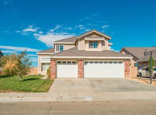 3341 Conestoga Canyon Rd, Palmdale, CA 93550