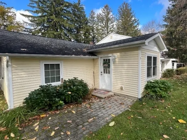 11 East Ave, West Milford Twp., NJ 07480
