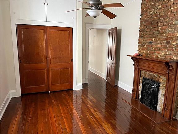 5th image of 131 N Genois St